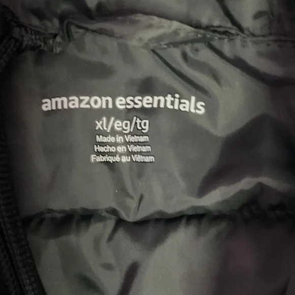 Amazon Essentials Women’s Long Puffer Coat • Black • XL • New - Picture 2 of 2